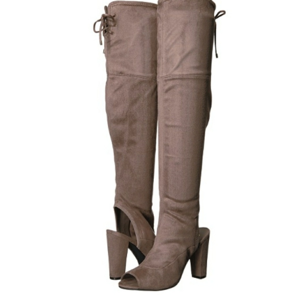 NEW IN BOX~ G by GUESS Boots SIZE 9